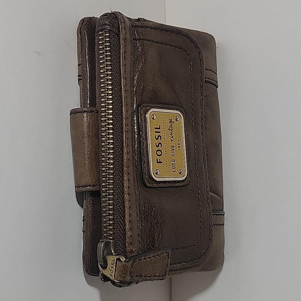 Fossil Wallet - Picture 5 of 8